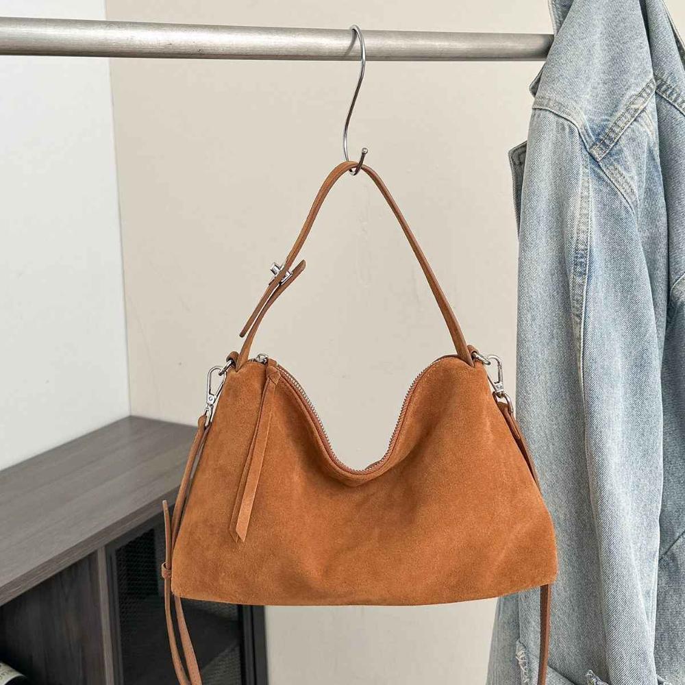 Trendy Korean Shoulder Bag – Simple, Spacious, Stylish