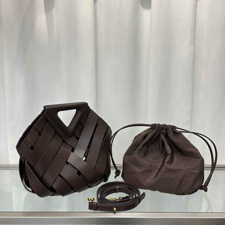 Triangle Magnetic Buckle Handbag