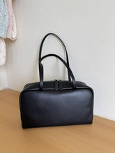 Versatile Commuter Large-capacity Cowhide Shoulder