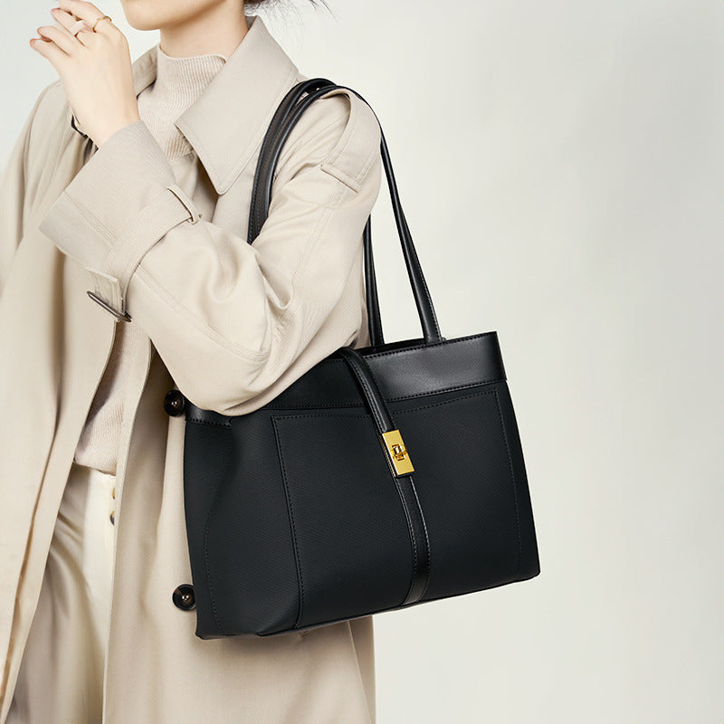 Large Capacity Tote Bag