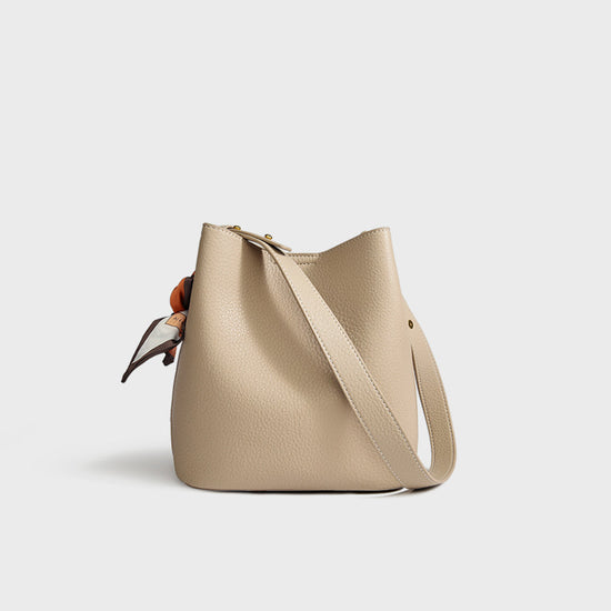 High-End Commuter Shoulder Bag